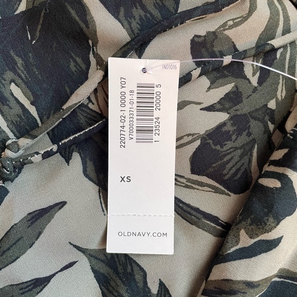 NWT Old Navy Sleeveless V-Neck Tropical Jungle Shift Dress | Size XS - Picture 8 of 8